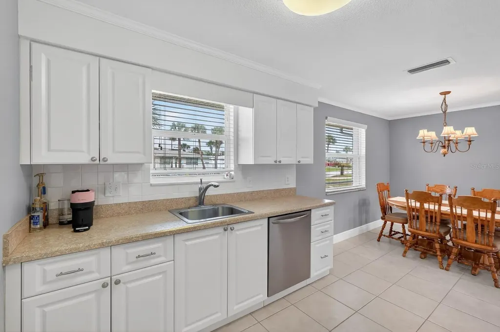 30 Longfellow Circle Ormond Beach FL 32176