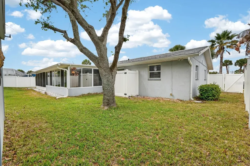 30 Longfellow Circle Ormond Beach FL 32176