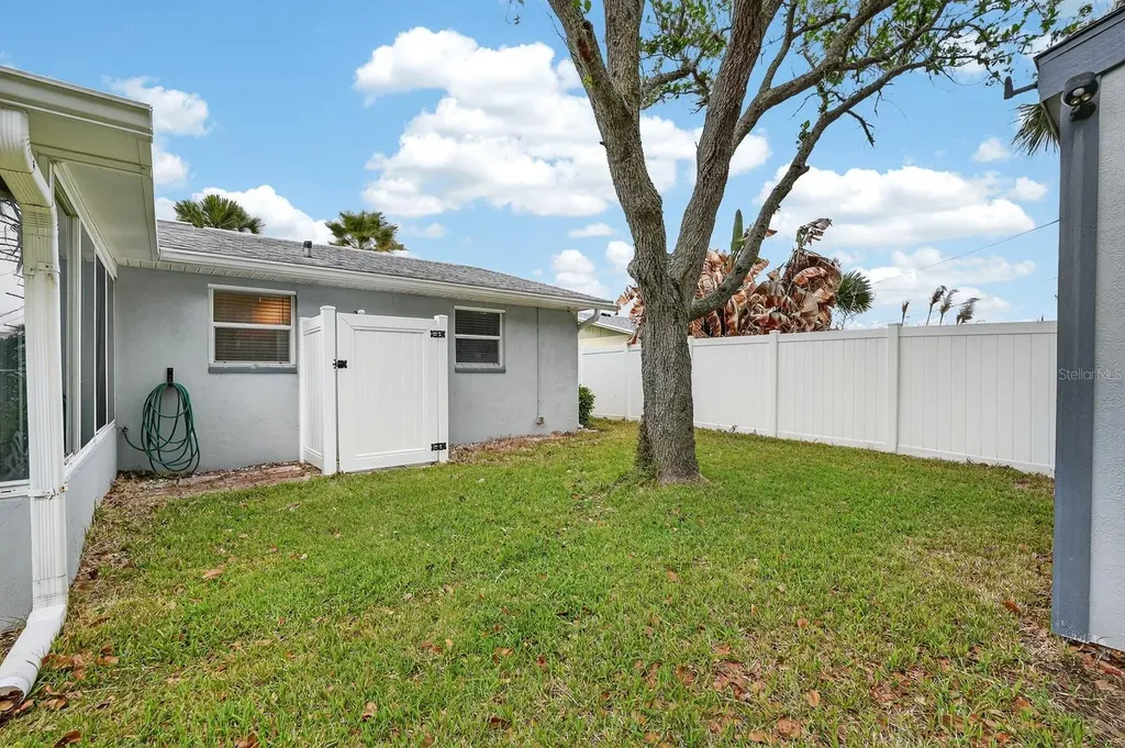 30 Longfellow Circle Ormond Beach FL 32176
