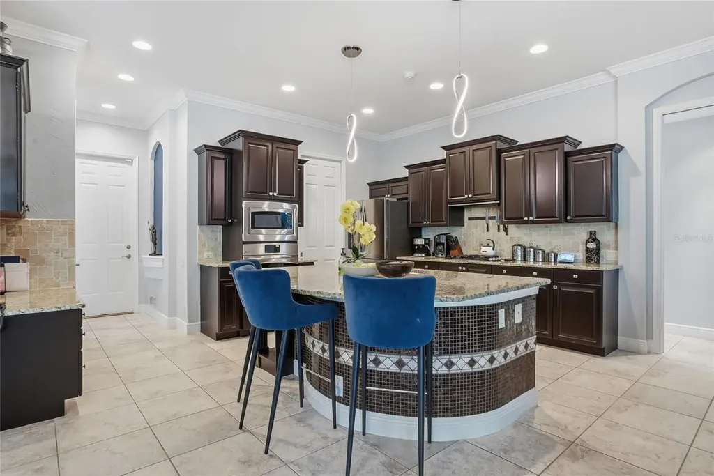 7101 Hatpin Loop Wesley Chapel FL 33545