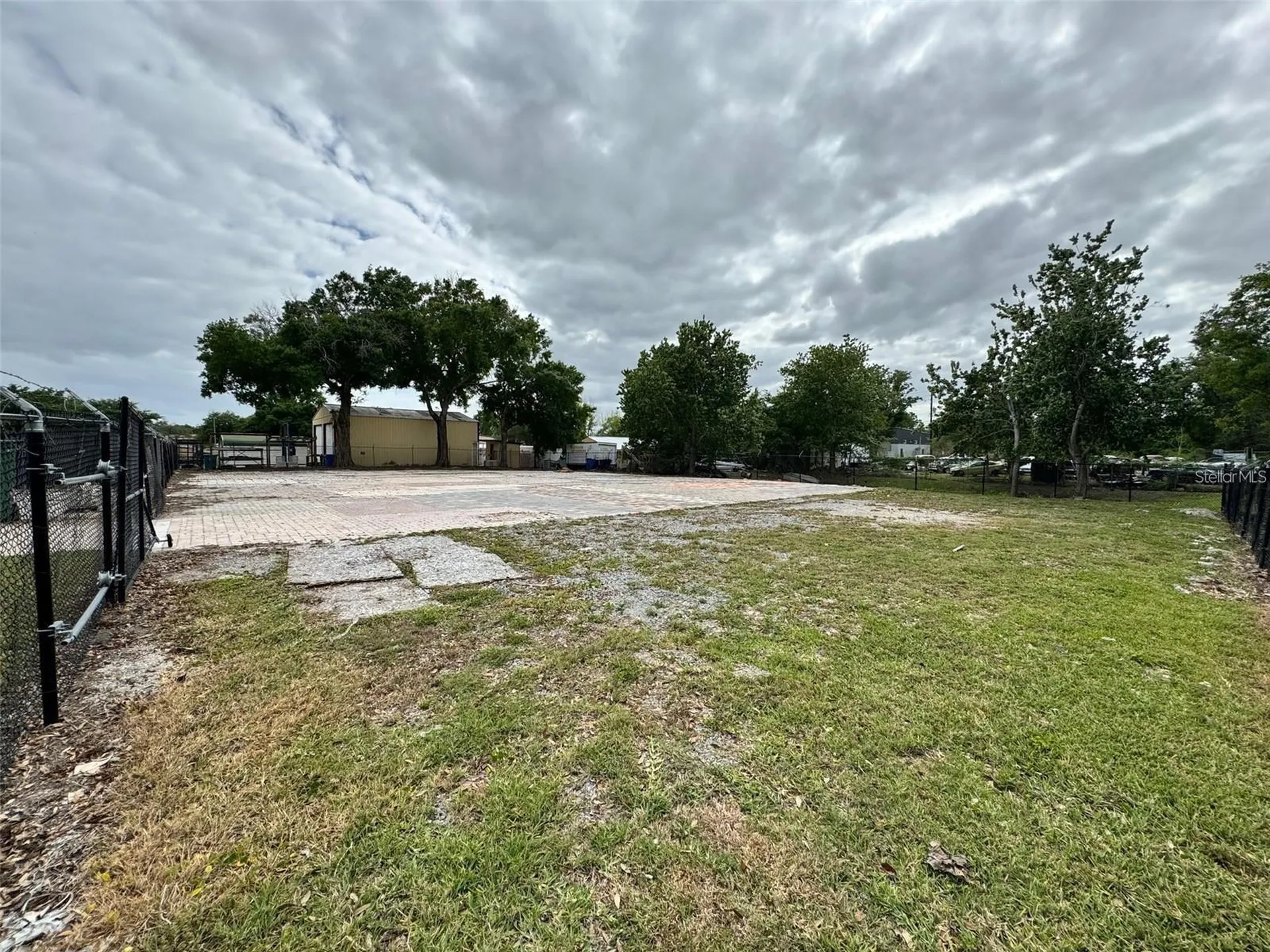 580 Fairvilla Road Orlando FL 32808