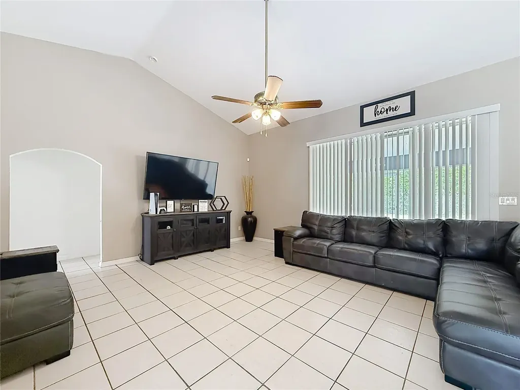 4319 NW 4th Circle Ocala FL 34475
