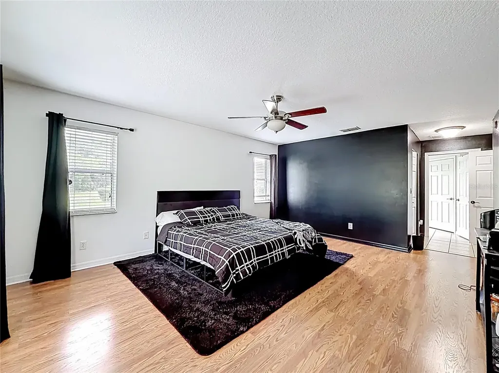 4319 NW 4th Circle Ocala FL 34475