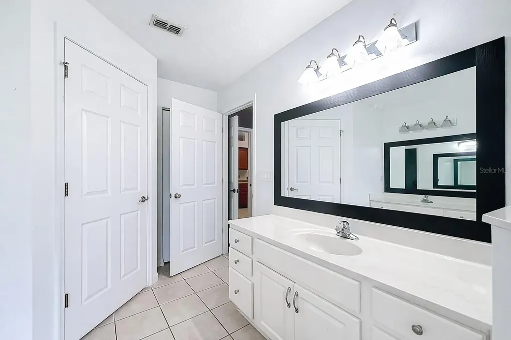 4319 NW 4th Circle Ocala FL 34475