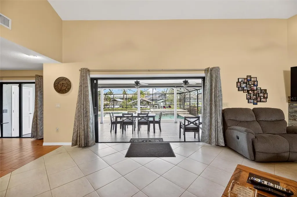 6603 Blackfin Way Apollo Beach FL 33572