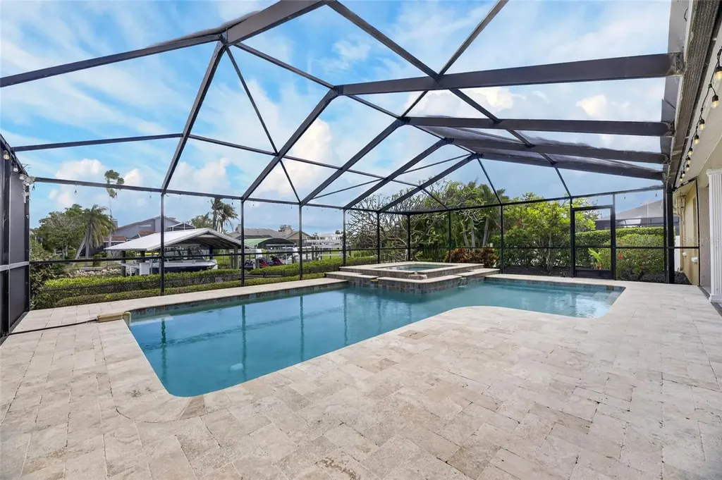 6603 Blackfin Way Apollo Beach FL 33572