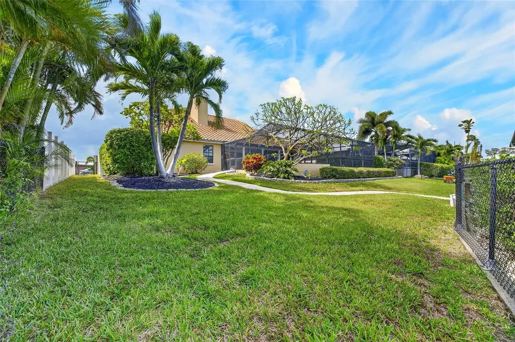 6603 Blackfin Way Apollo Beach FL 33572