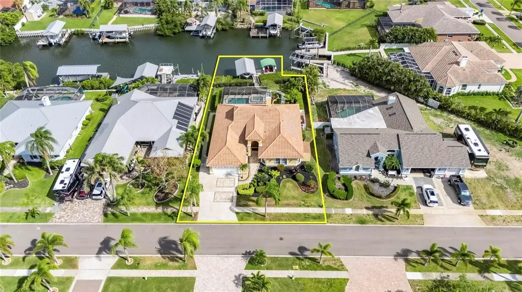 6603 Blackfin Way Apollo Beach FL 33572