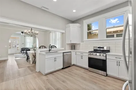 1917 W Lemon Street Tampa FL 33606