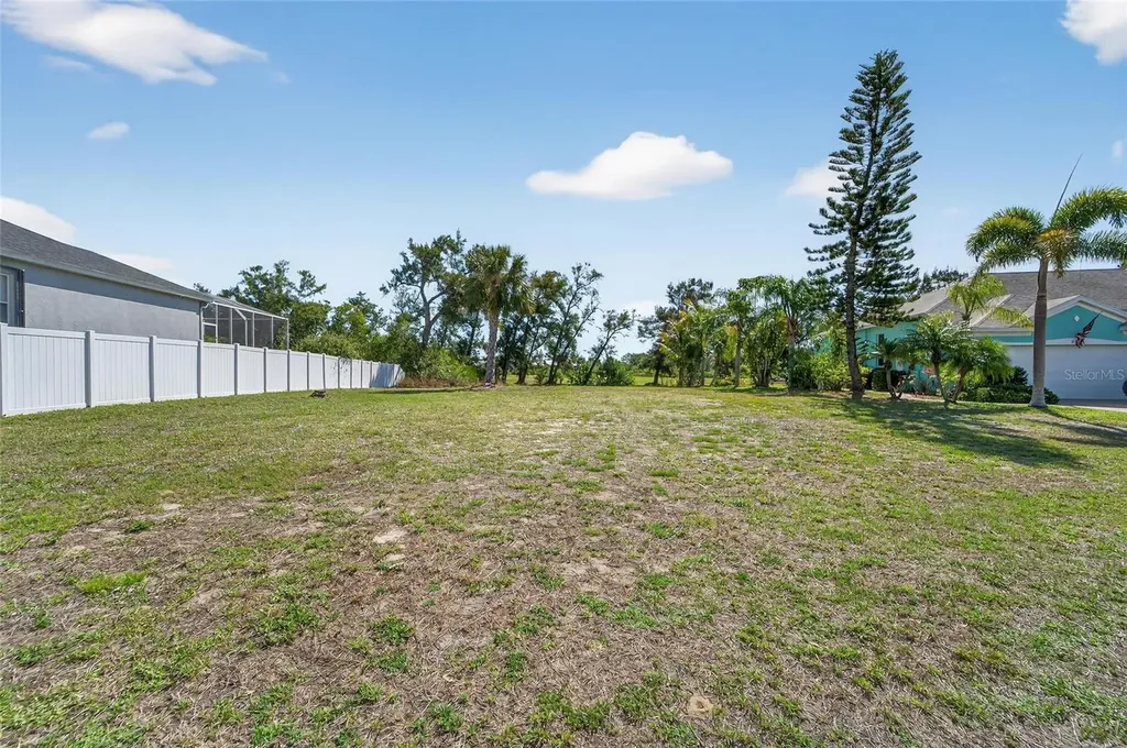 806 Greenview Drive Apollo Beach FL 33572