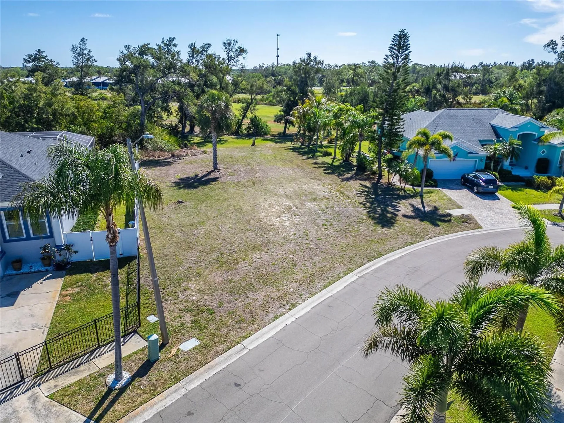 806 Greenview Drive Apollo Beach FL 33572