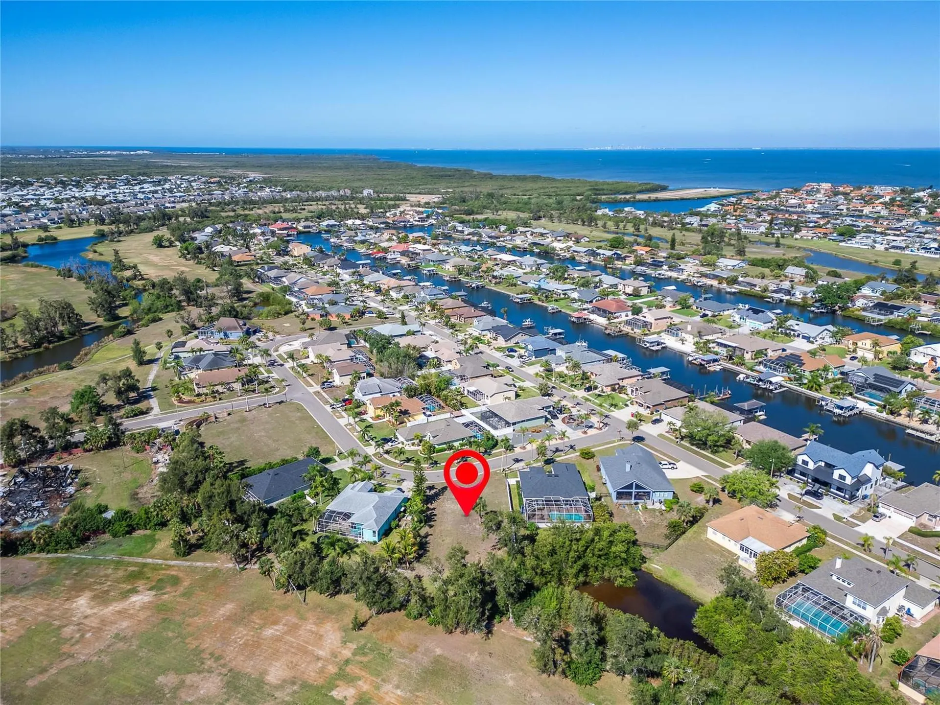 806 Greenview Drive Apollo Beach FL 33572