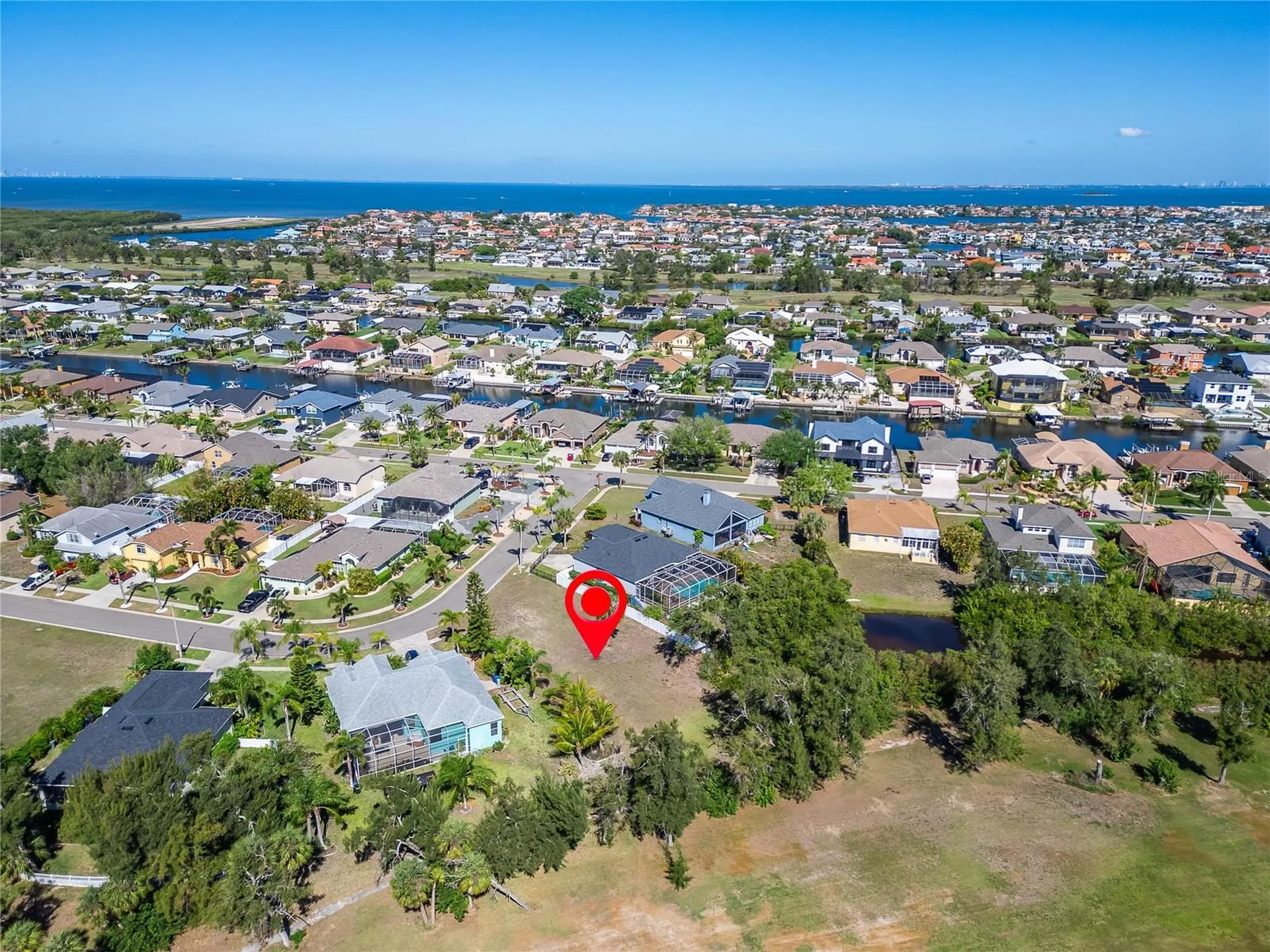806 Greenview Drive Apollo Beach FL 33572
