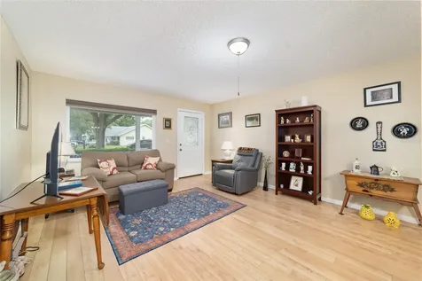 9040 SW 87th Avenue Ocala FL 34481