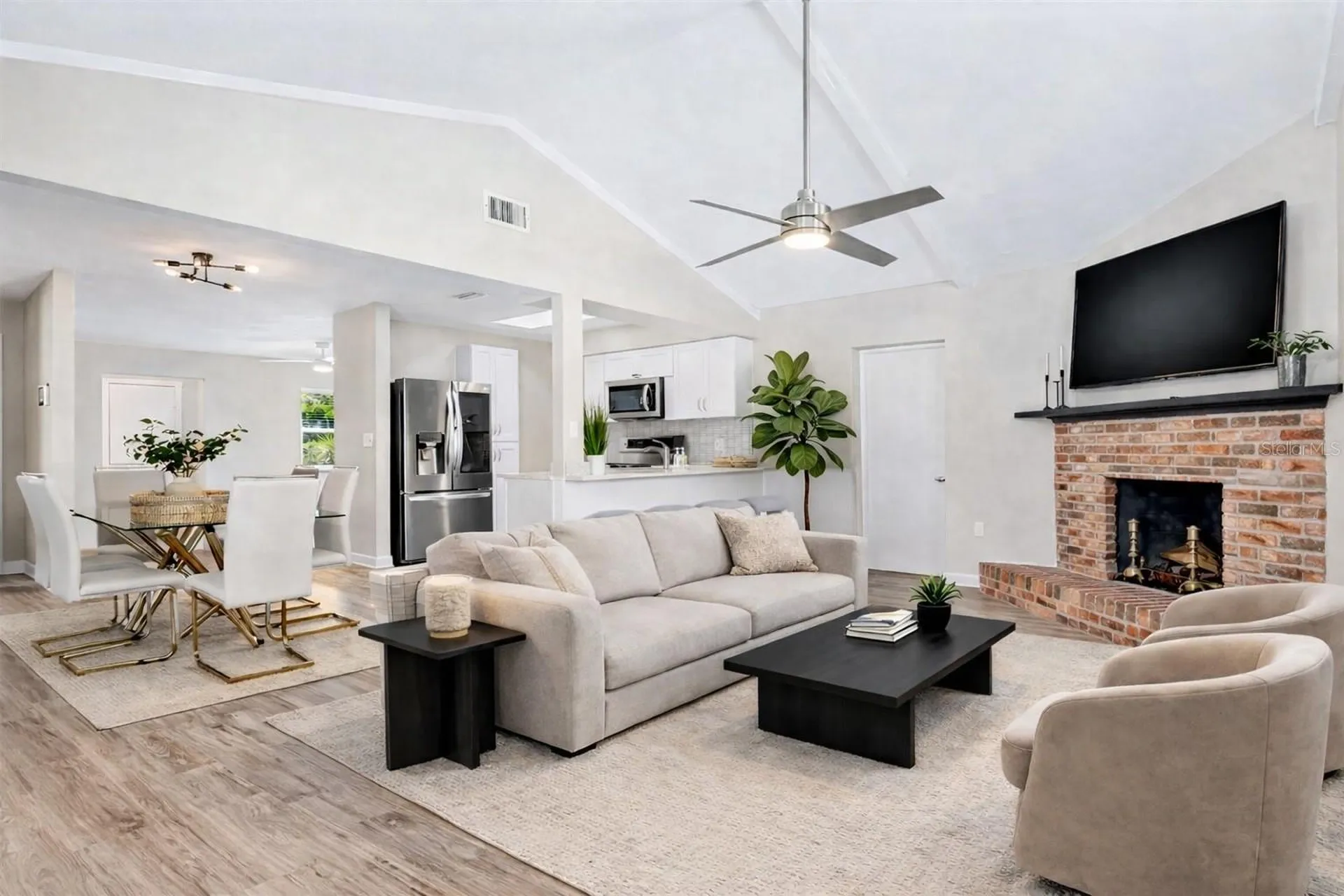 5127 Caesar Way S St Petersburg FL 33712