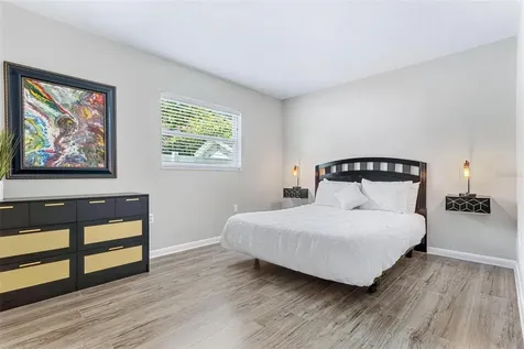 5127 Caesar Way S St Petersburg FL 33712
