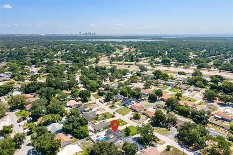 5127 Caesar Way S St Petersburg FL 33712