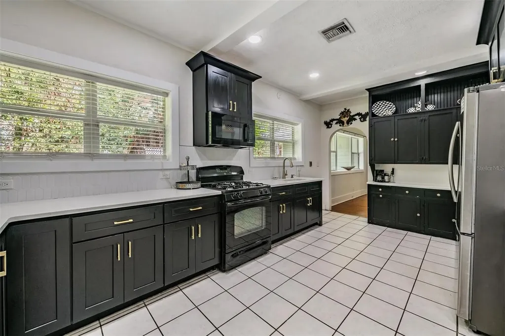 1238 S Highland Park Drive Lake Wales FL 33898