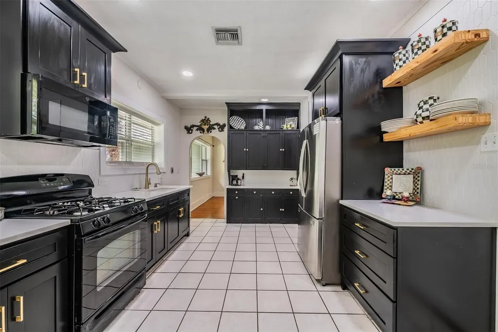 1238 S Highland Park Drive Lake Wales FL 33898