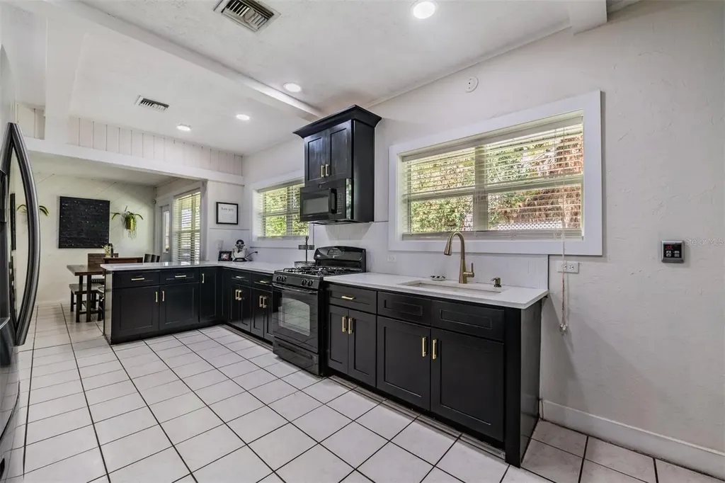 1238 S Highland Park Drive Lake Wales FL 33898