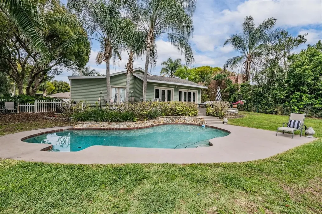 1238 S Highland Park Drive Lake Wales FL 33898