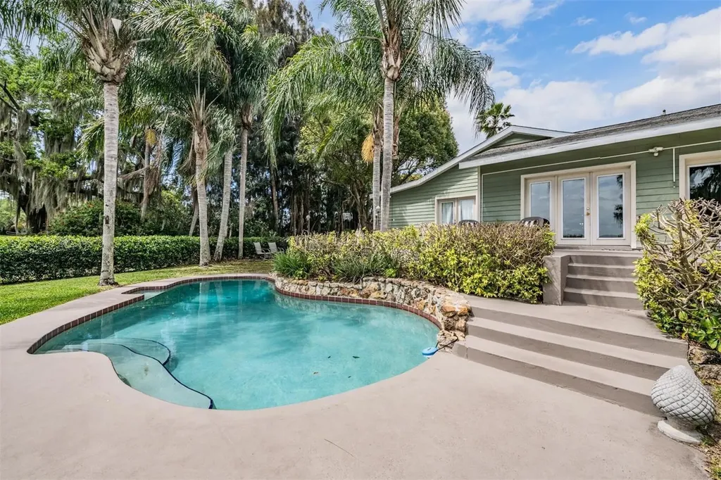 1238 S Highland Park Drive Lake Wales FL 33898