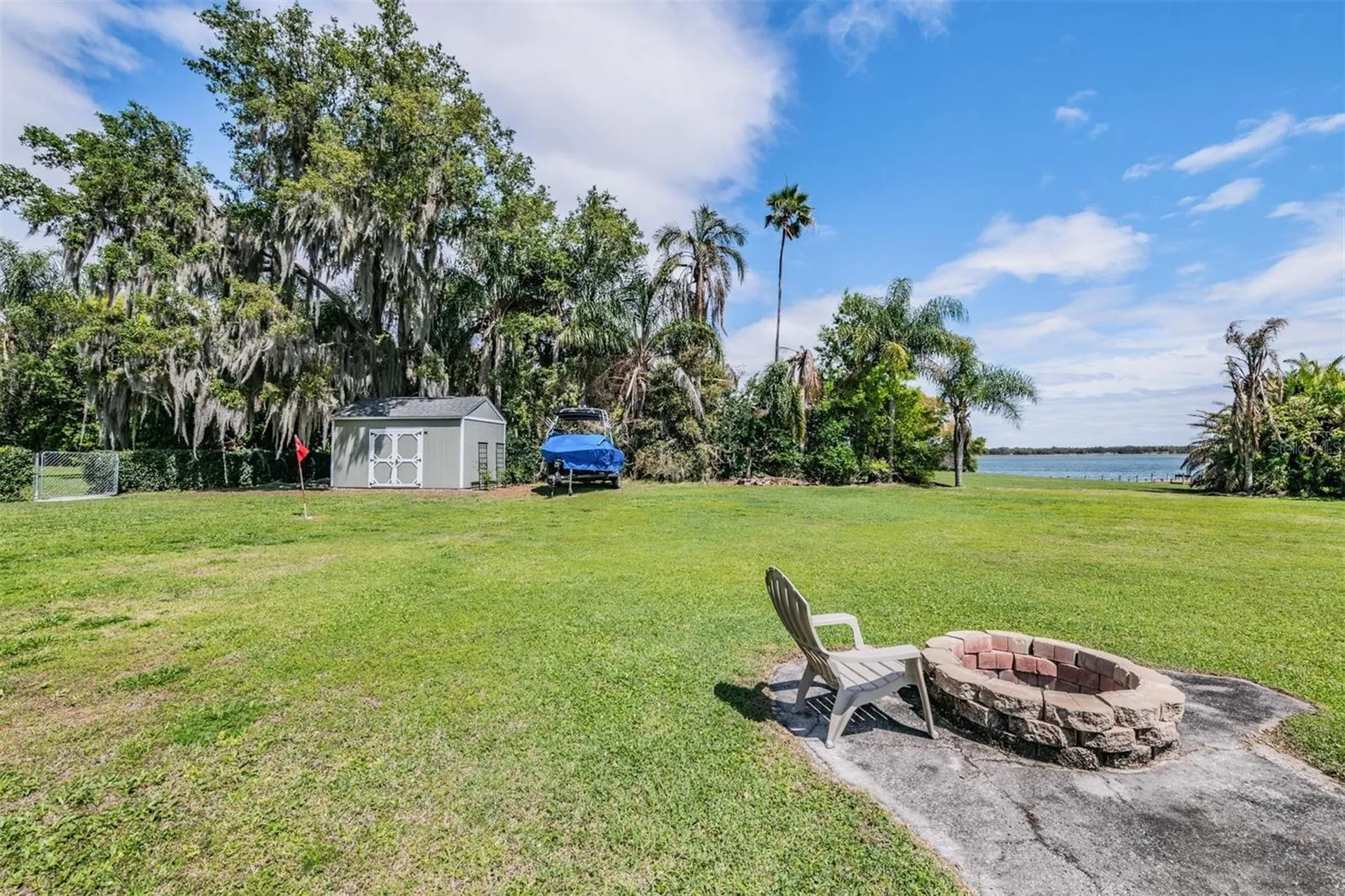 1238 S Highland Park Drive Lake Wales FL 33898