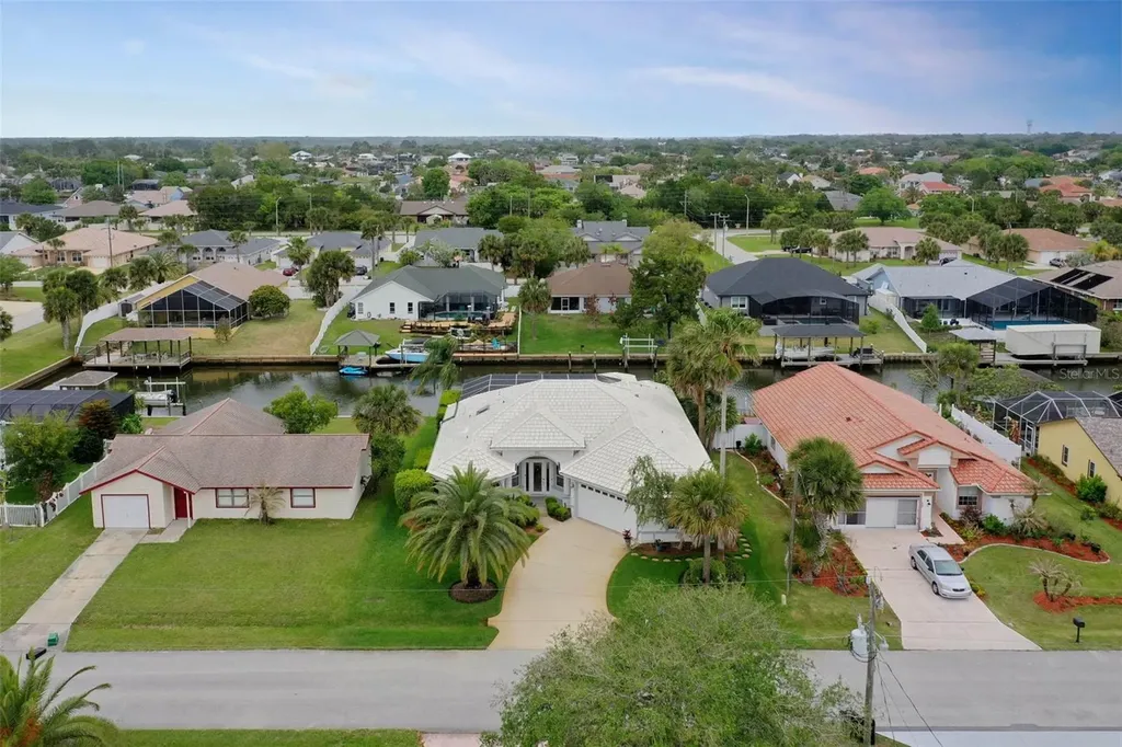 9 Coconut Court Palm Coast FL 32137