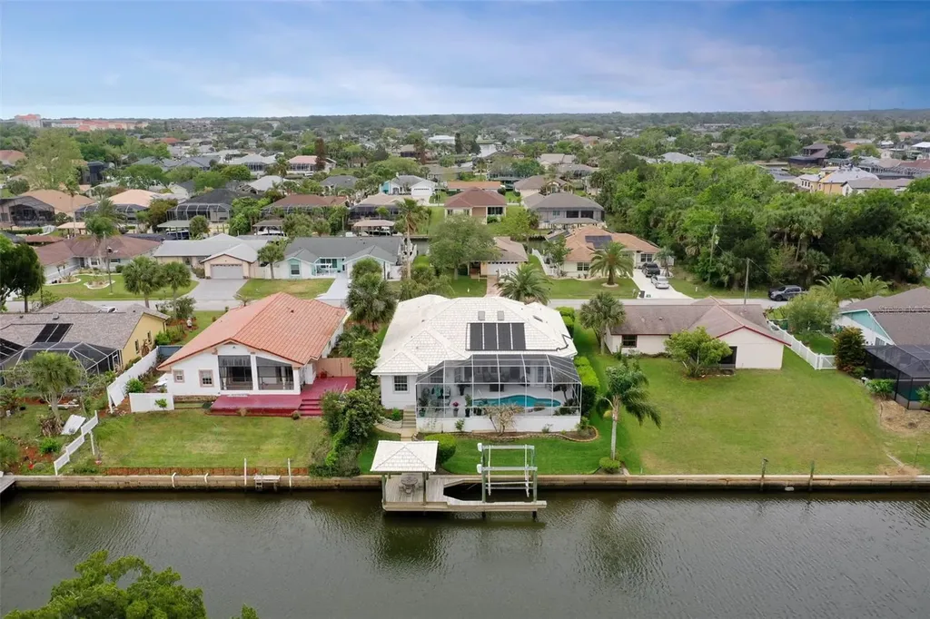 9 Coconut Court Palm Coast FL 32137
