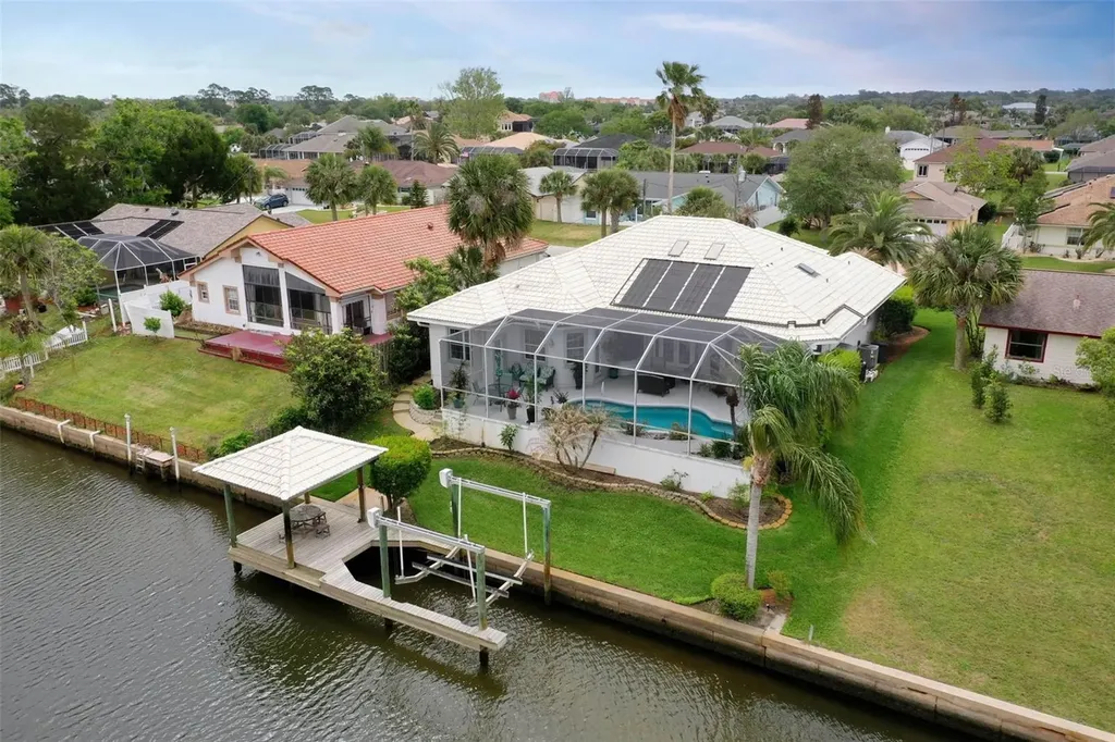 9 Coconut Court Palm Coast FL 32137