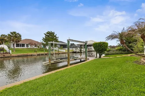 9 Coconut Court Palm Coast FL 32137