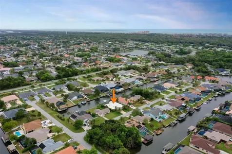 9 Coconut Court Palm Coast FL 32137