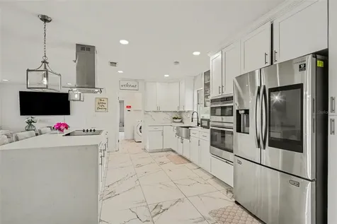 3101 S Kings Avenue Brandon FL 33511