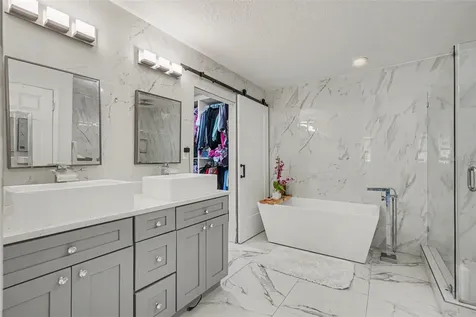3101 S Kings Avenue Brandon FL 33511