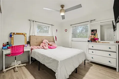 3101 S Kings Avenue Brandon FL 33511