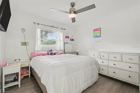 3101 S Kings Avenue Brandon FL 33511