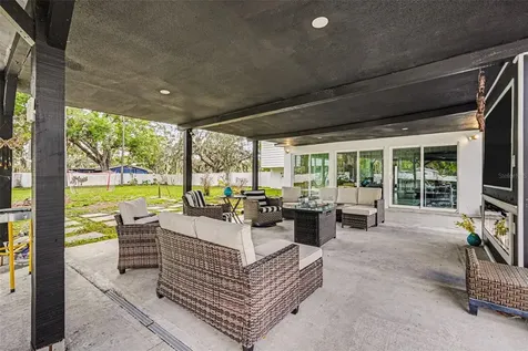 3101 S Kings Avenue Brandon FL 33511