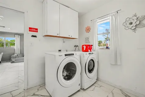 3101 S Kings Avenue Brandon FL 33511