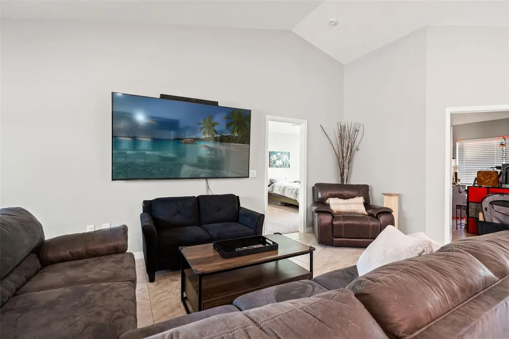 12015 Phoenix Avenue Weeki Wachee FL 34614