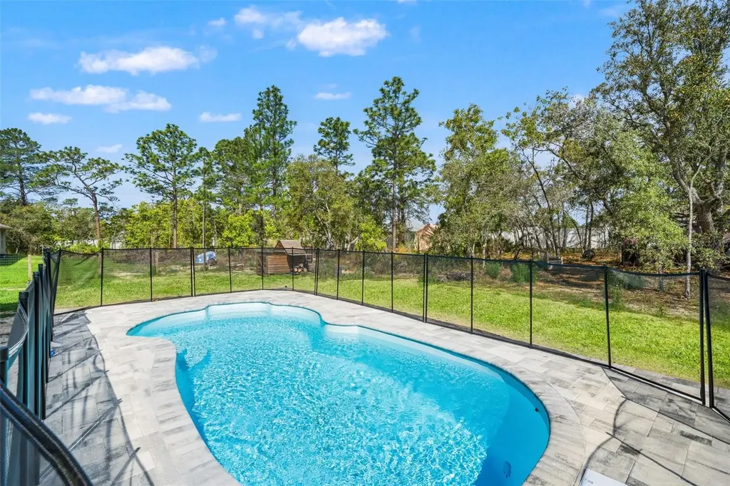 12015 Phoenix Avenue Weeki Wachee FL 34614