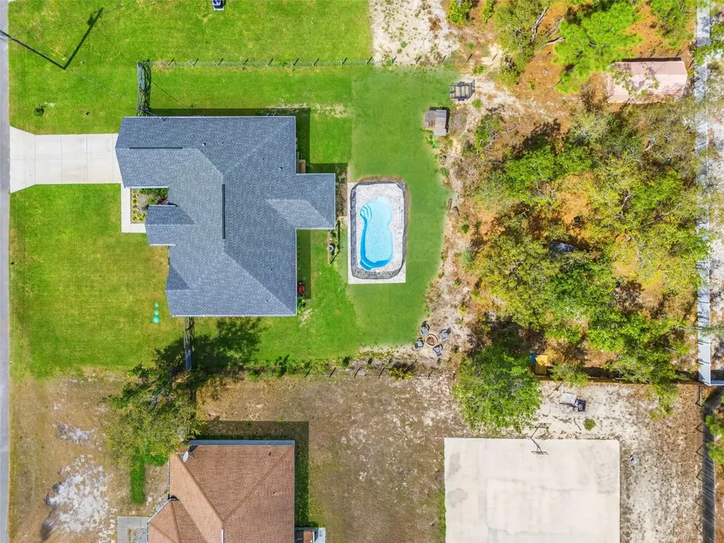 12015 Phoenix Avenue Weeki Wachee FL 34614