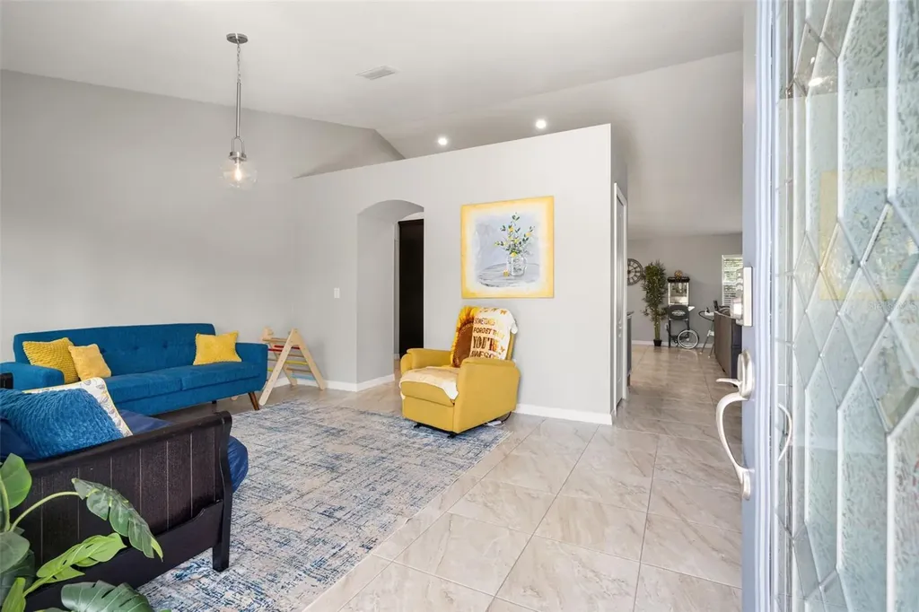 12015 Phoenix Avenue Weeki Wachee FL 34614