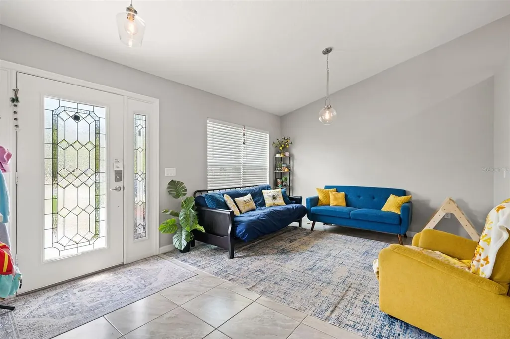 12015 Phoenix Avenue Weeki Wachee FL 34614