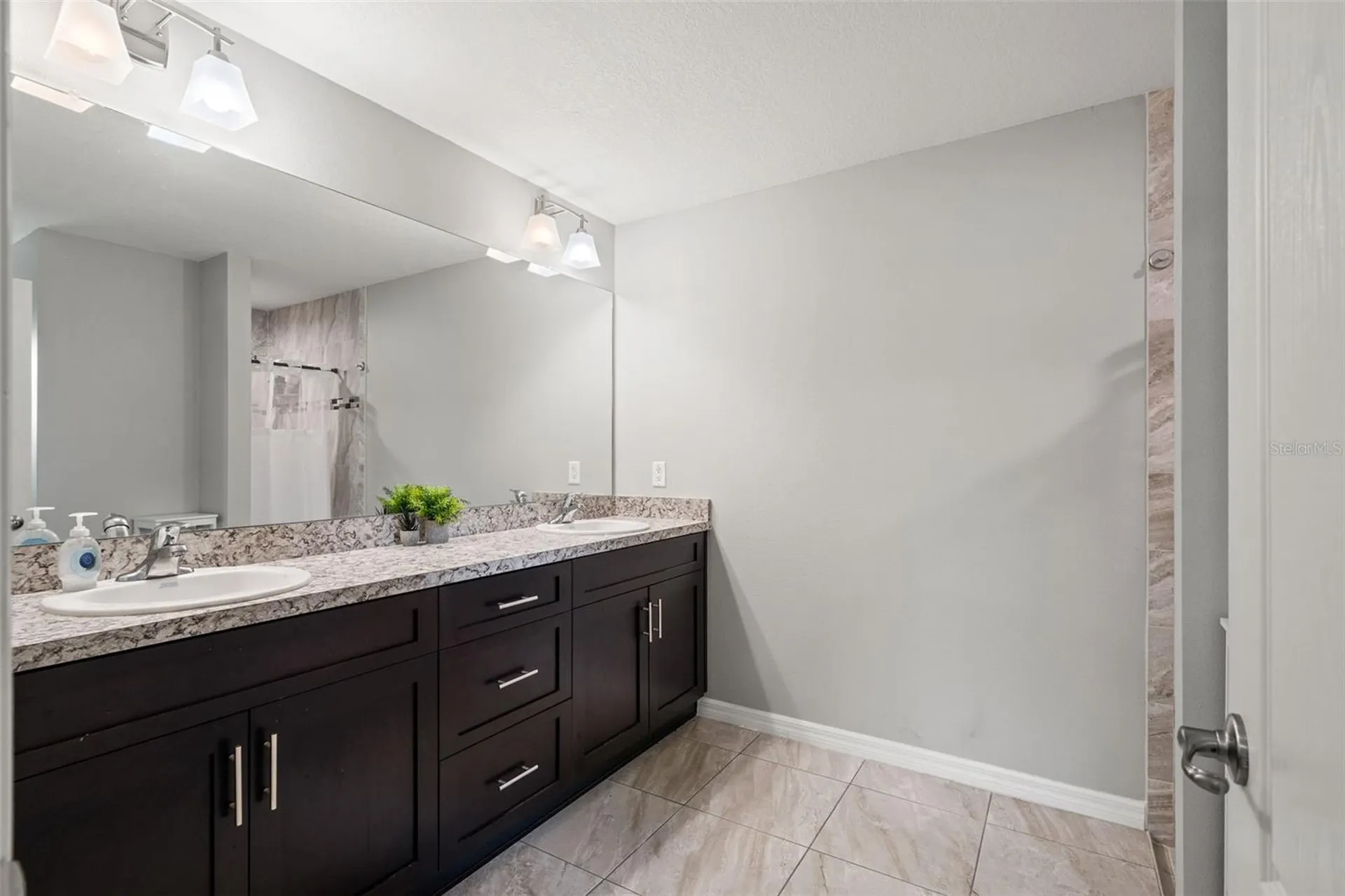 12015 Phoenix Avenue Weeki Wachee FL 34614