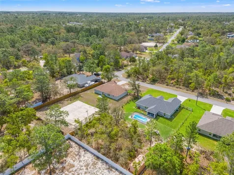 12015 Phoenix Avenue Weeki Wachee FL 34614