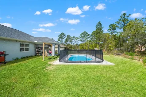 12015 Phoenix Avenue Weeki Wachee FL 34614