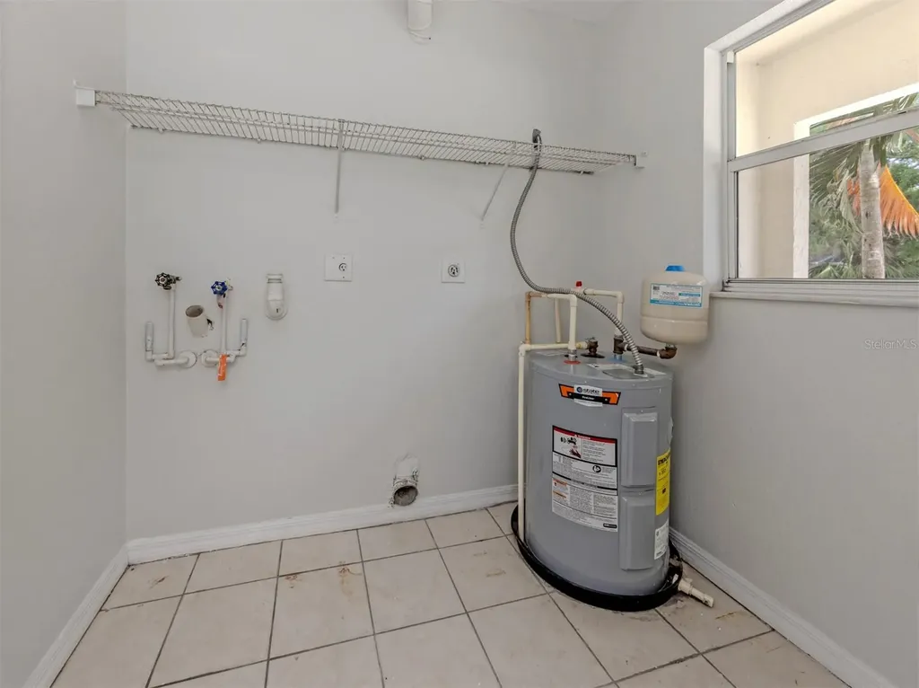 5636 6th Street Court E Bradenton FL 34203