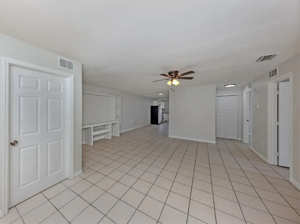 5636 6th Street Court E Bradenton FL 34203
