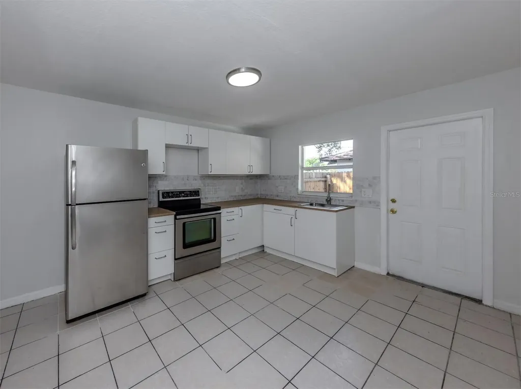 5636 6th Street Court E Bradenton FL 34203