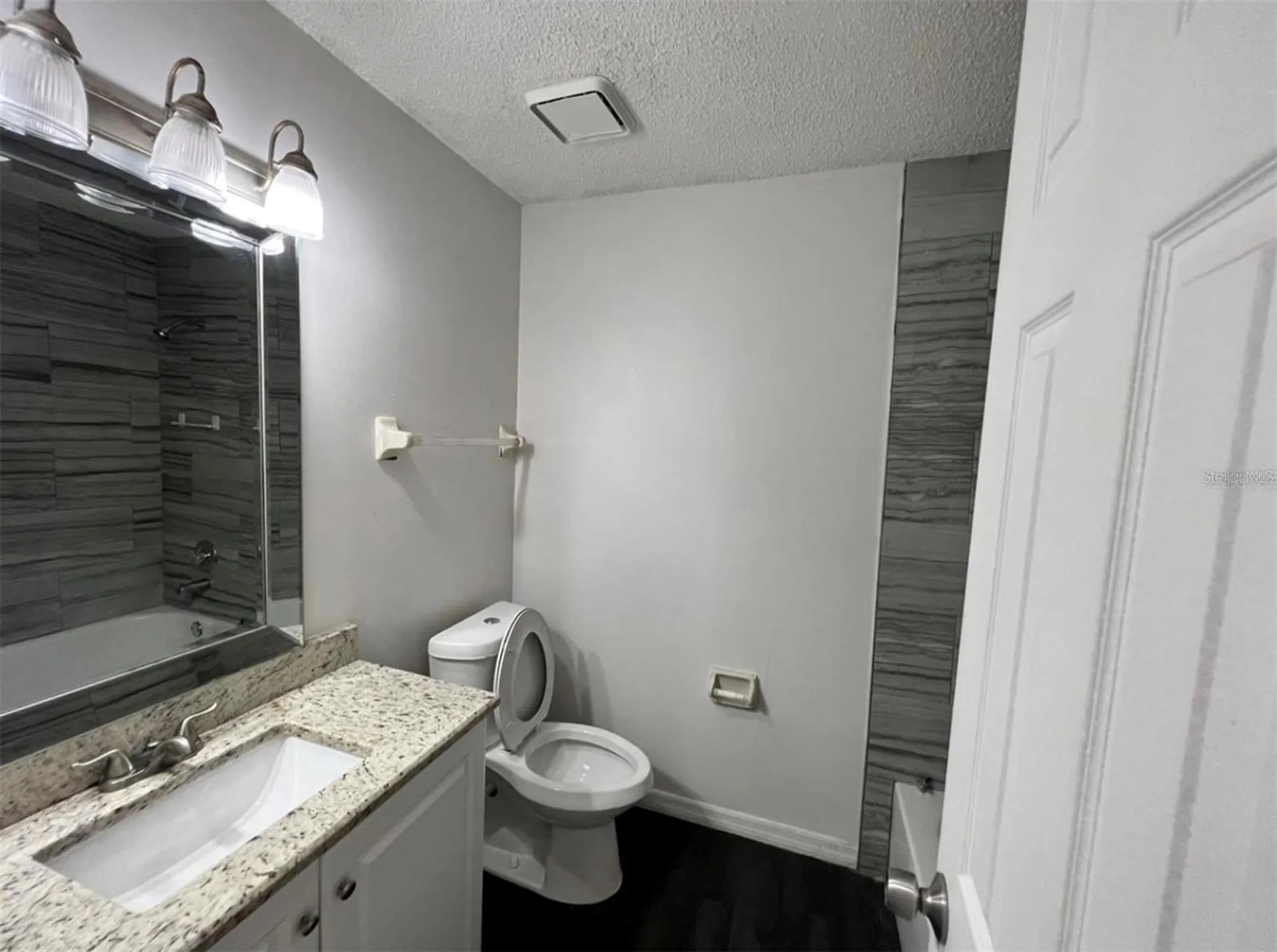1089 Woodman Way Orlando FL 32818